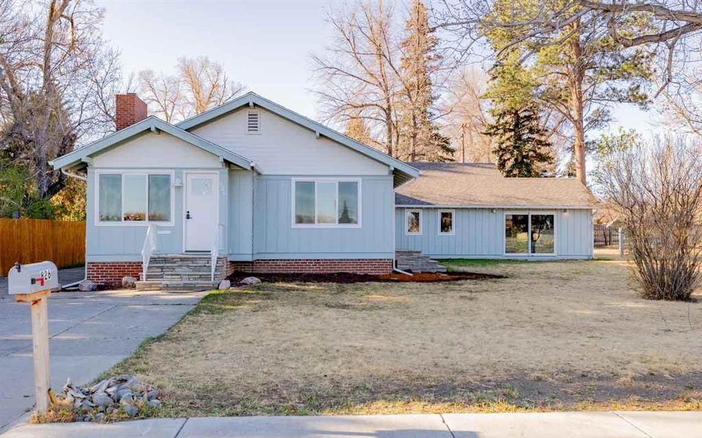 Photo of 826 Cody Ave, Cody, WY 82414 (MLS # 10032242)