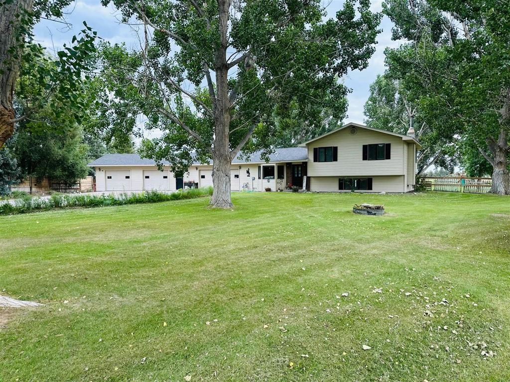 Photo of 871 E Christy Ln, Powell, WY 82435 (MLS # 10031465)