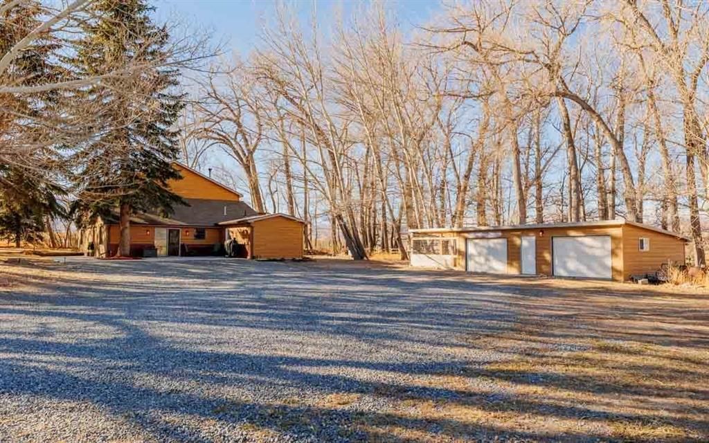 Photo of 745 Southfork Rd, Cody, WY 82414 (MLS # 10032050)