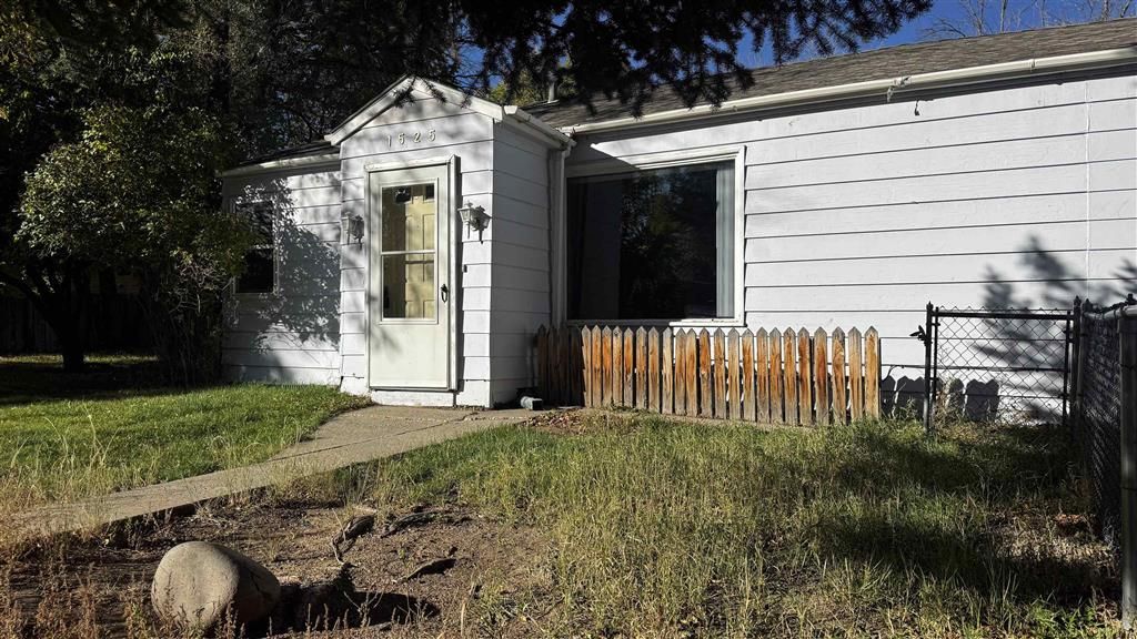 Photo of 1525 19th St, Cody, WY 82414 (MLS # 10031803)