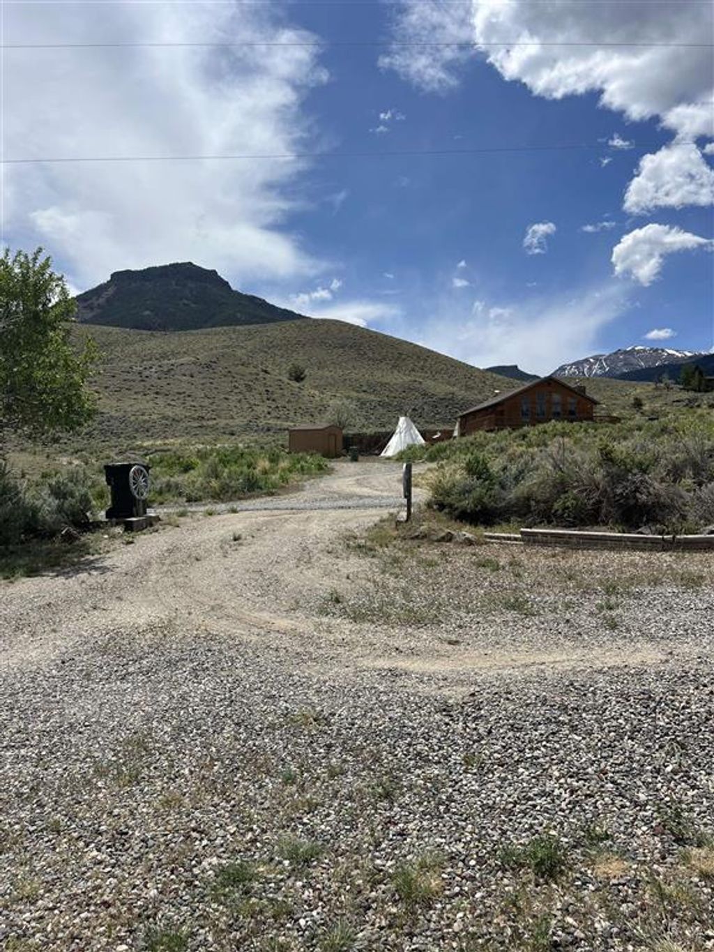 Photo of 5 Hallingdal Ln, Cody, WY 82414 (MLS # 10032419)