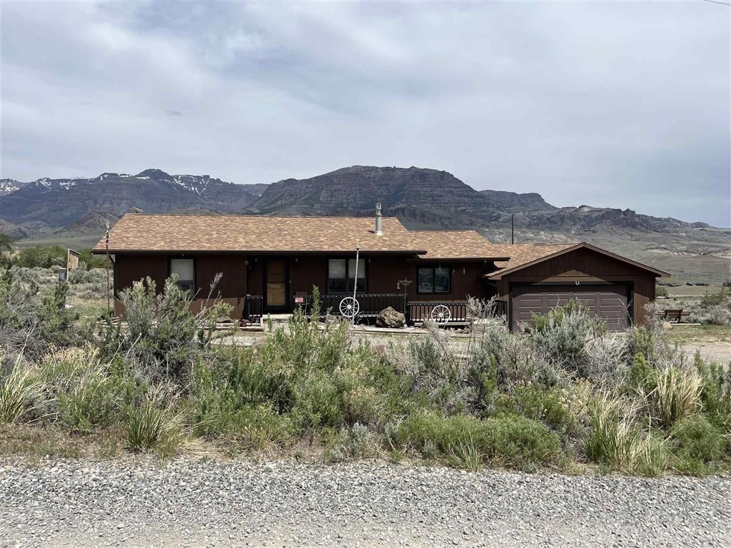 Photo of 5 Hallingdal Ln, Cody, WY 82414 (MLS # 10032419)