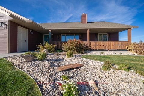 Tiny photo for 3131 Hardpan Ave, Cody, WY 82414 (MLS # 10030800)