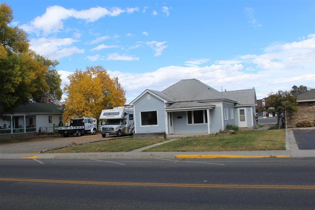 Photo of 1435 Beck Ave, Cody, WY 82414 (MLS # 10031756)
