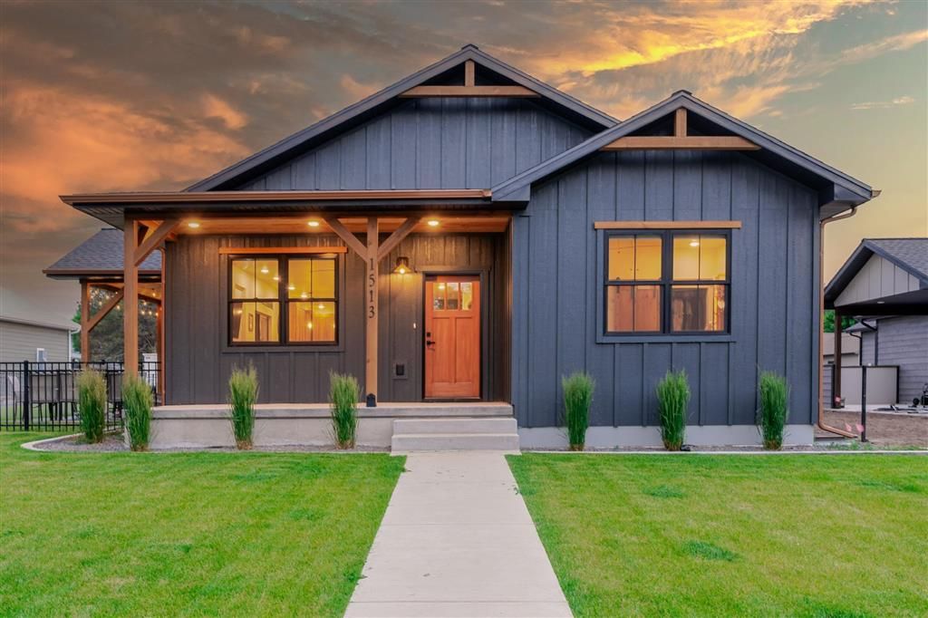 Photo of 1513 22nd St, Cody, WY 82414 (MLS # 10031899)