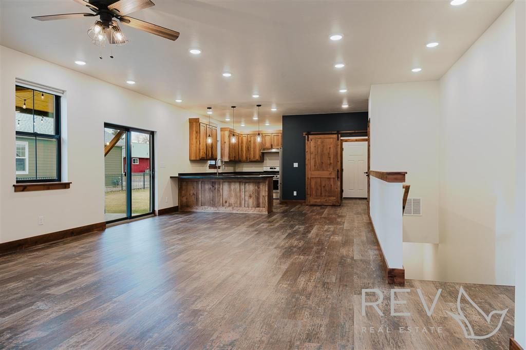 Photo of 1513 22nd St, Cody, WY 82414 (MLS # 10031899)