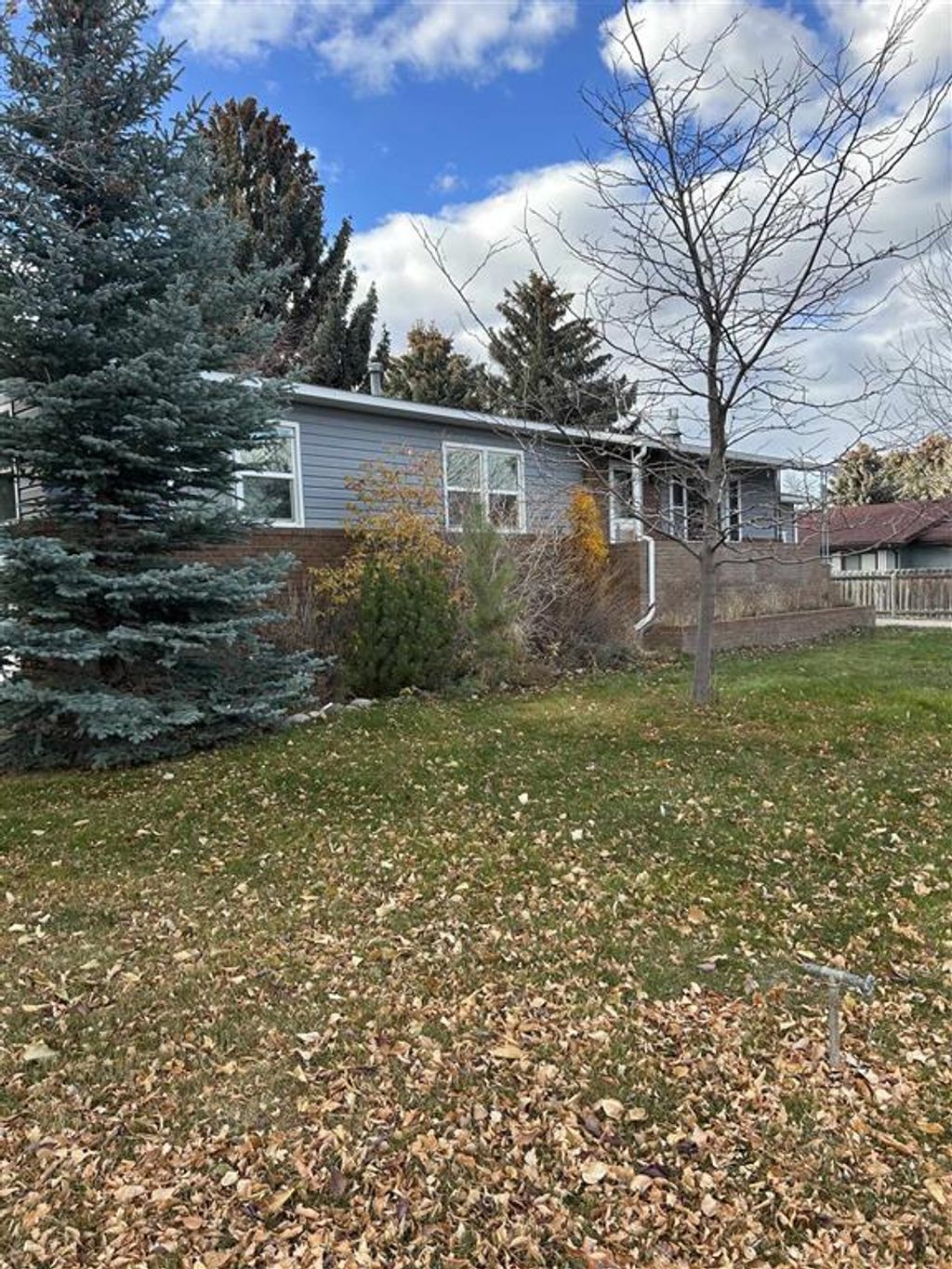 Photo of 2107 11th St, Cody, WY 82414 (MLS # 10031869)