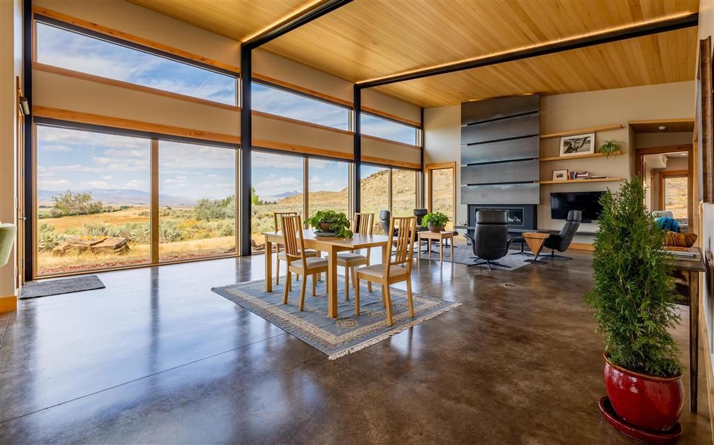 Photo of 21 Tailwinds Dr, Cody, WY 82414 (MLS # 10031671)