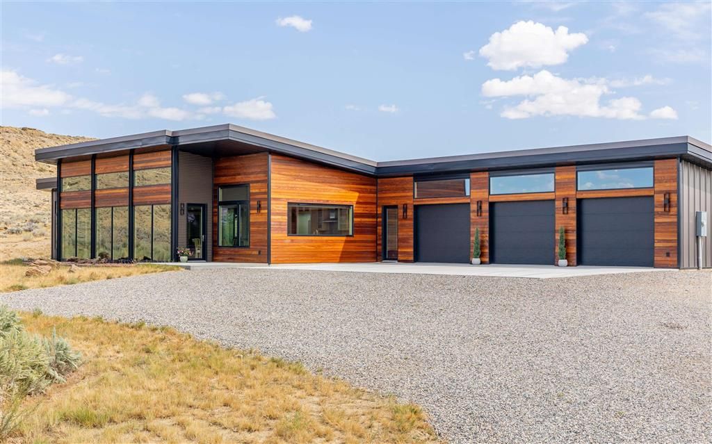 Photo of 21 Tailwinds Dr, Cody, WY 82414 (MLS # 10031671)