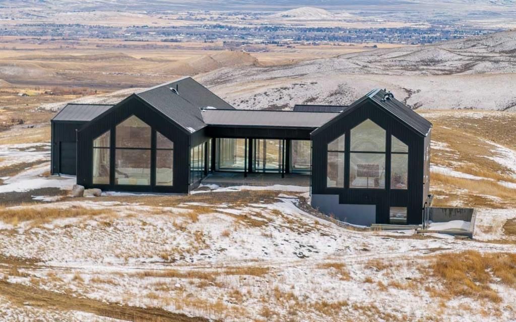 Photo of 62 Skull Creek Dr, Cody, WY 82414 (MLS # 10032148)