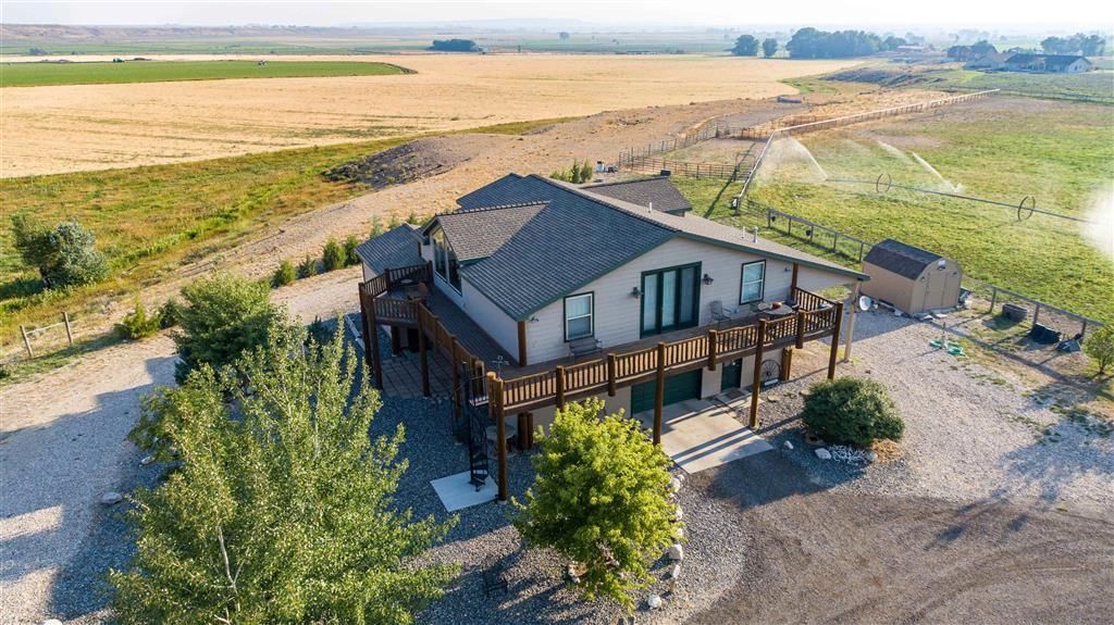 Photo of 115 Lane 16 Ln, Cody, WY 82414 (MLS # 10031123)