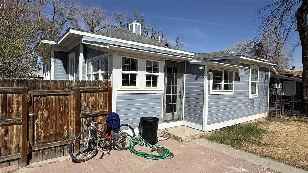 Photo of 708 Culbertson Ave, Worland, WY 82401 (MLS # 10032222)