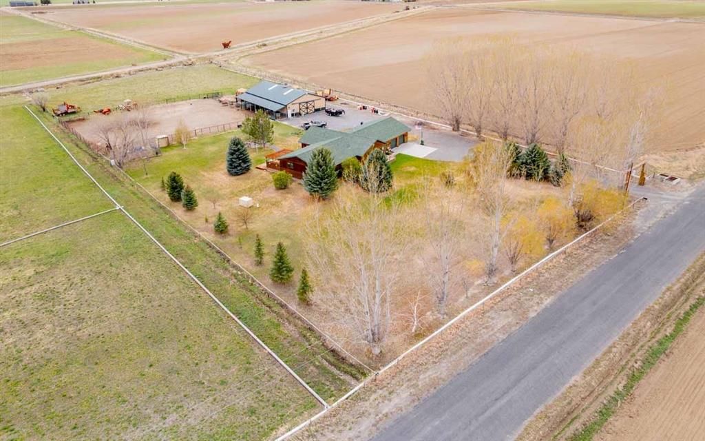 Photo of 372 Lane 8, Powell, WY 82435 (MLS # 10032325)