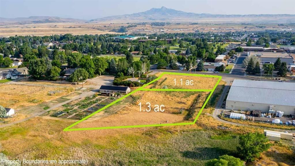 Photo of TBD Meadow Ln Ave #3, Cody, WY 82414 (MLS # 10032049)