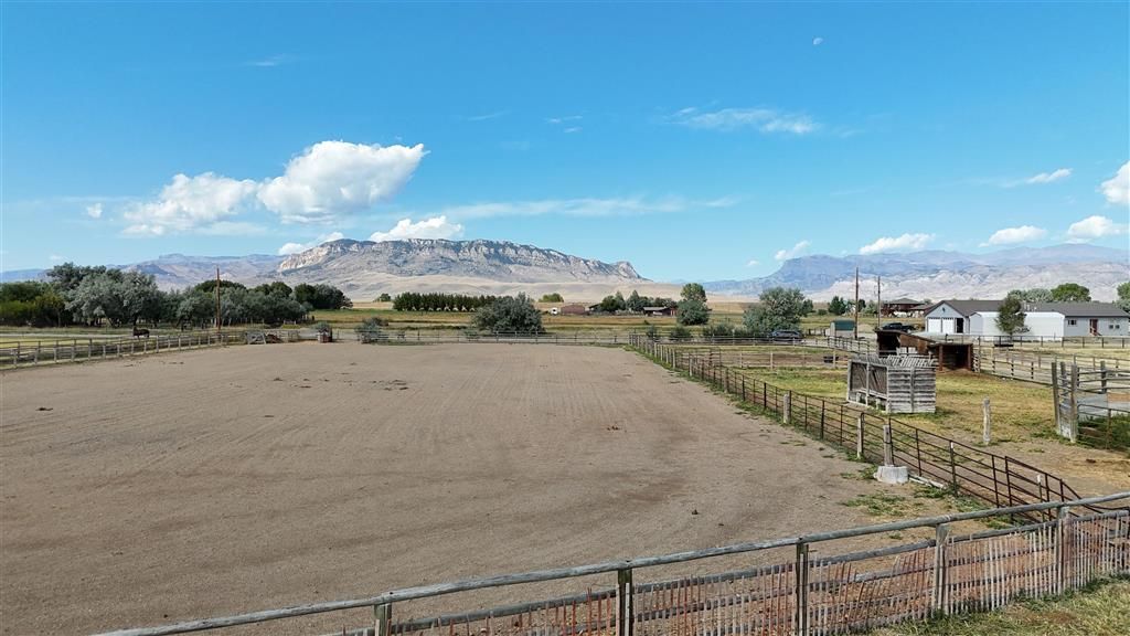 Photo of 20 Cedar Mountain Dr, Cody, WY 82414 (MLS # 10031677)