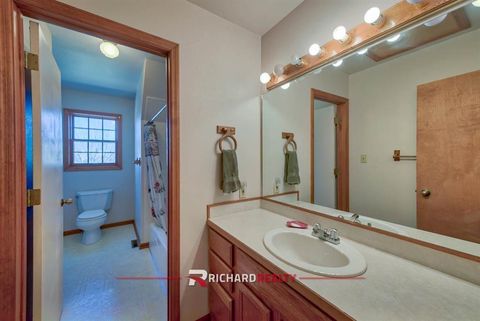 Tiny photo for 27 Longhorn Dr, Cody, WY 82414 (MLS # 10031835)