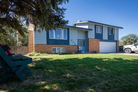 Photo of 233 7th Ave N Ave, Greybull, WY 82426 (MLS # 10031469)