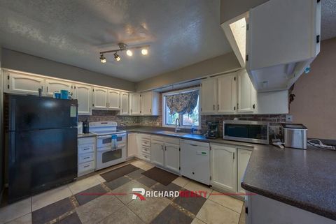 Tiny photo for 233 7th Ave N Ave, Greybull, WY 82426 (MLS # 10031469)