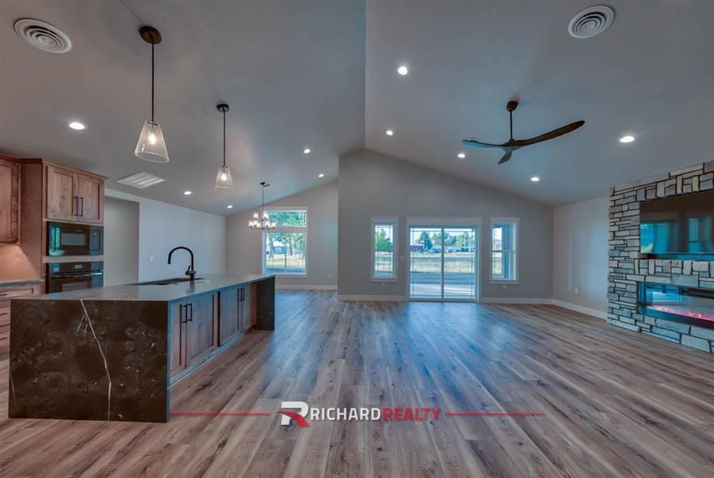 Photo of 2308 Songbird Ct #18, Cody, WY 82414 (MLS # 10031759)