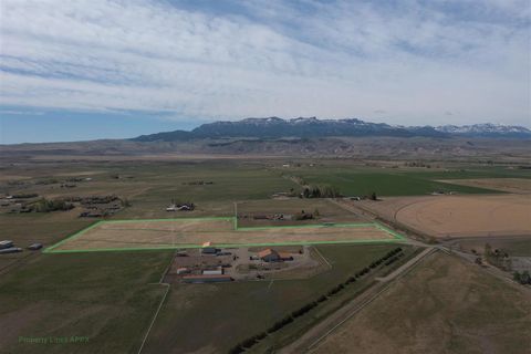 Tiny photo for 20 Jody Ln, Cody, WY 82414 (MLS # 10032372)