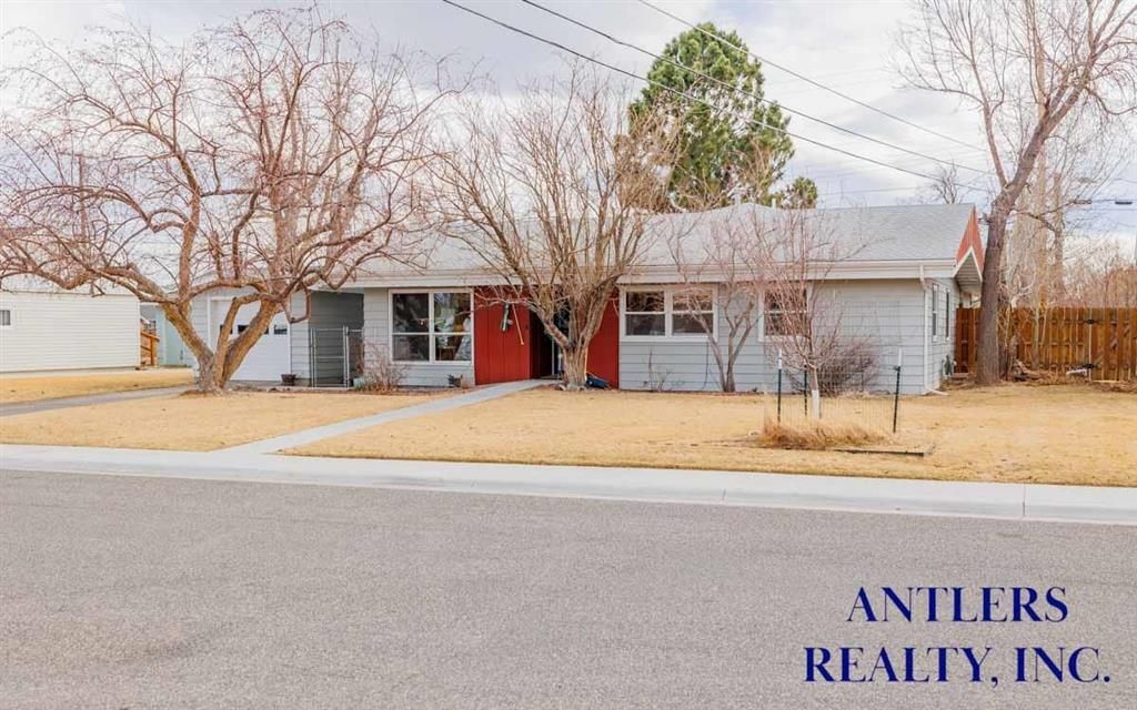 Photo of 2514 Carter Ave, Cody, WY 82414 (MLS # 10032160)