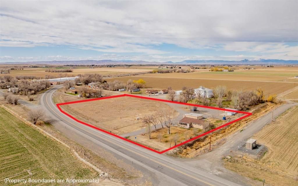 Photo of 700 Big Horn Ave, Garland, WY 82435 (MLS # 10032225)