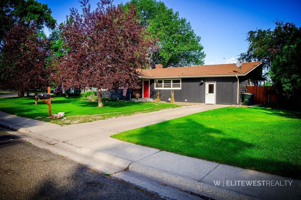 Photo of 2513 Newton Ave, Cody, WY 82414 (MLS # 10031611)