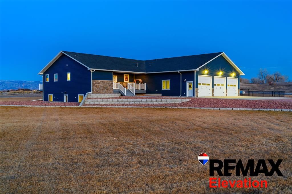 Photo of 207 Eagle Dr, Greybull, WY 82426 (MLS # 10032058)