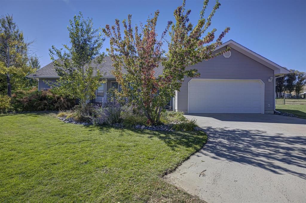 Photo of 9 Trotter Rd, Cody, WY 82414 (MLS # 10031179)