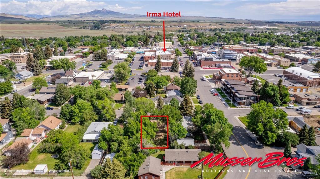 Photo of 1132 Alger Ave, Cody, WY 82414 (MLS # 10031411)