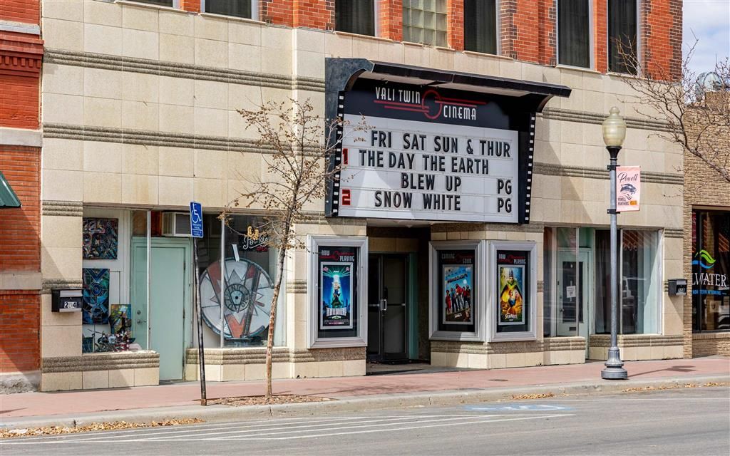 Photo of 204 N Bent St, Powell, WY 82435 (MLS # 10031037)