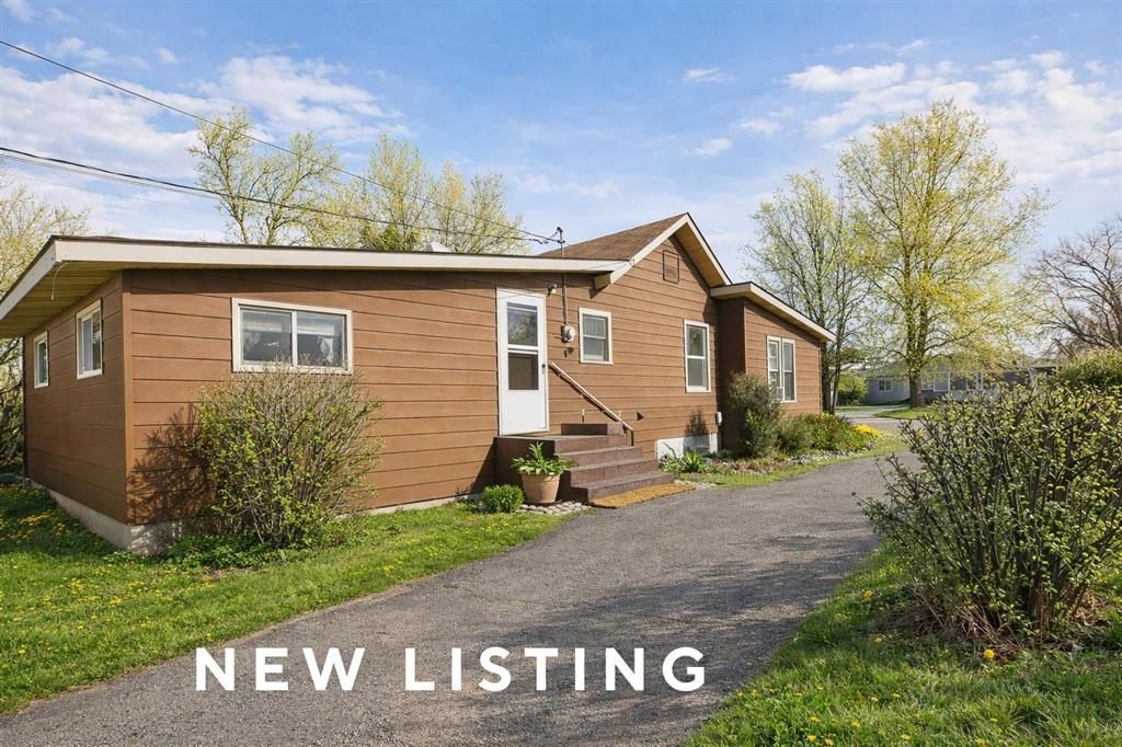 Photo of 948 N 7th St, Greybull, WY 82426 (MLS # 10032060)