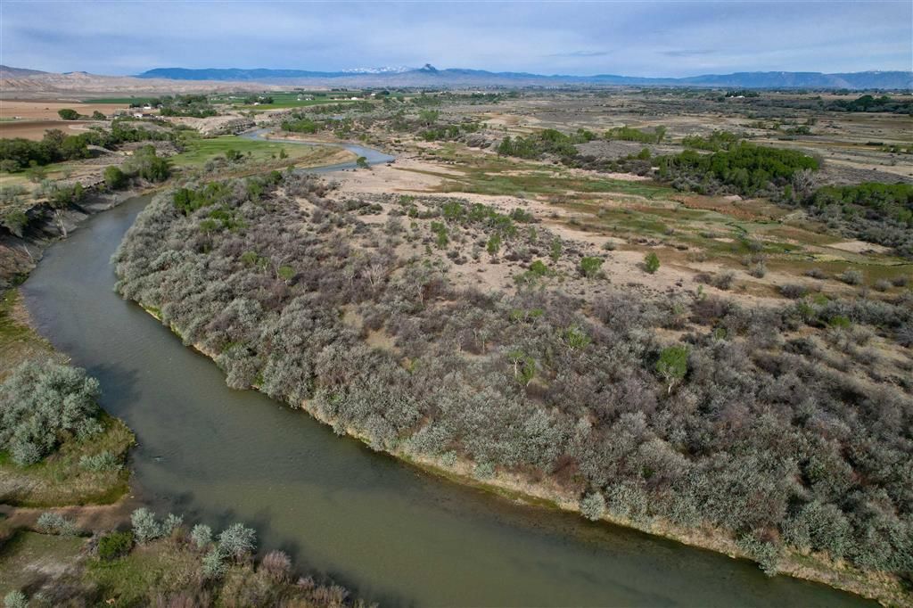 Photo of 1002 Lane 11 1/2, Powell, WY 82435 (MLS # 10032409)