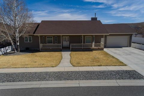 Tiny photo for 926 33rd St, Cody, WY 82414 (MLS # 10032190)