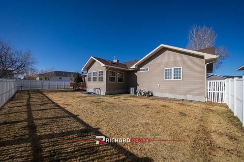 Tiny photo for 926 33rd St, Cody, WY 82414 (MLS # 10032190)