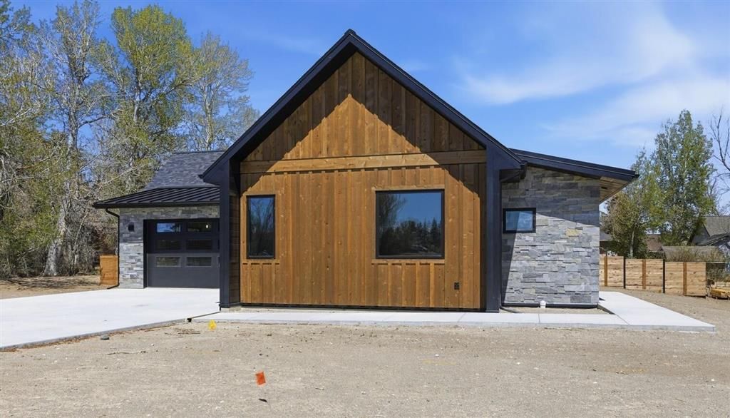 Photo of 2301 Songbird Ct #1, Cody, WY 82414 (MLS # 10032336)