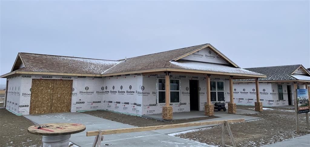 Photo of 277 Cypress Dr, Powell, WY 82435 (MLS # 10031974)