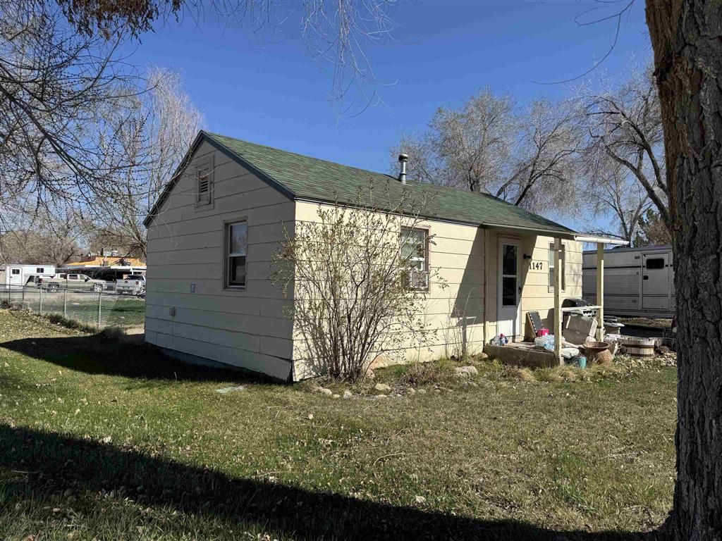 Photo of 1147 &amp; 1131 N 7th St, Greybull, WY 82426 (MLS # 10031129)