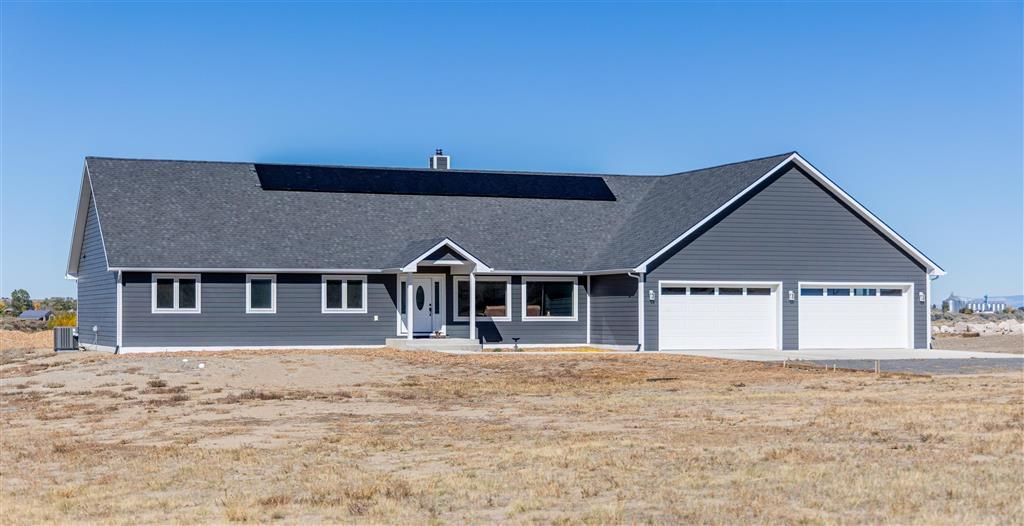 Photo of 1679 Lane 14 Ln, Powell, WY 82435 (MLS # 10031769)