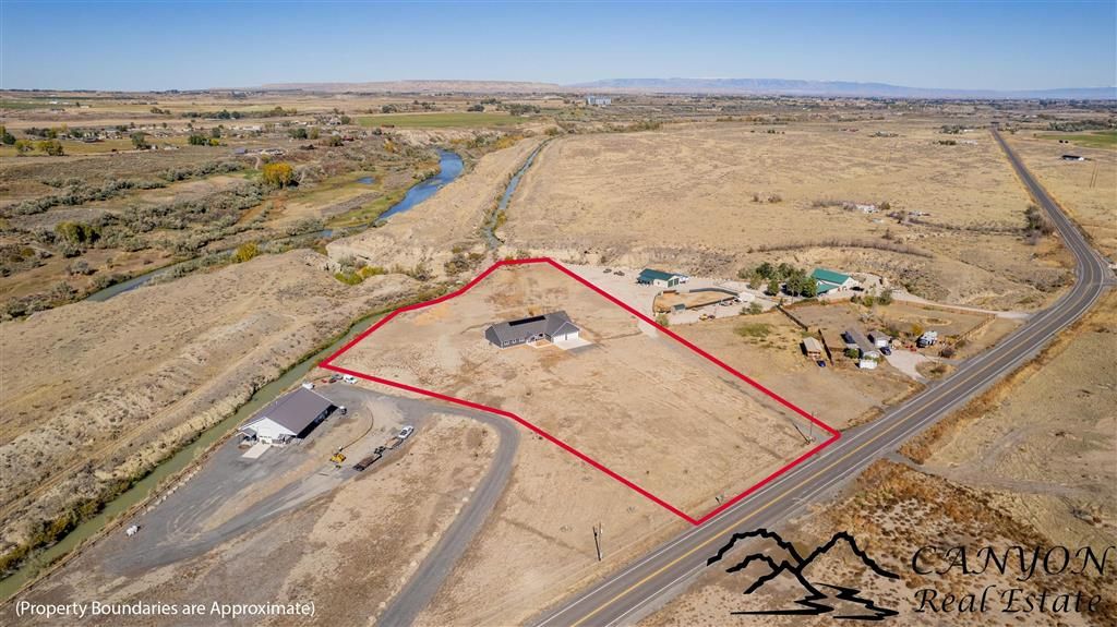 Photo of 1679 Lane 14 Ln, Powell, WY 82435 (MLS # 10031769)