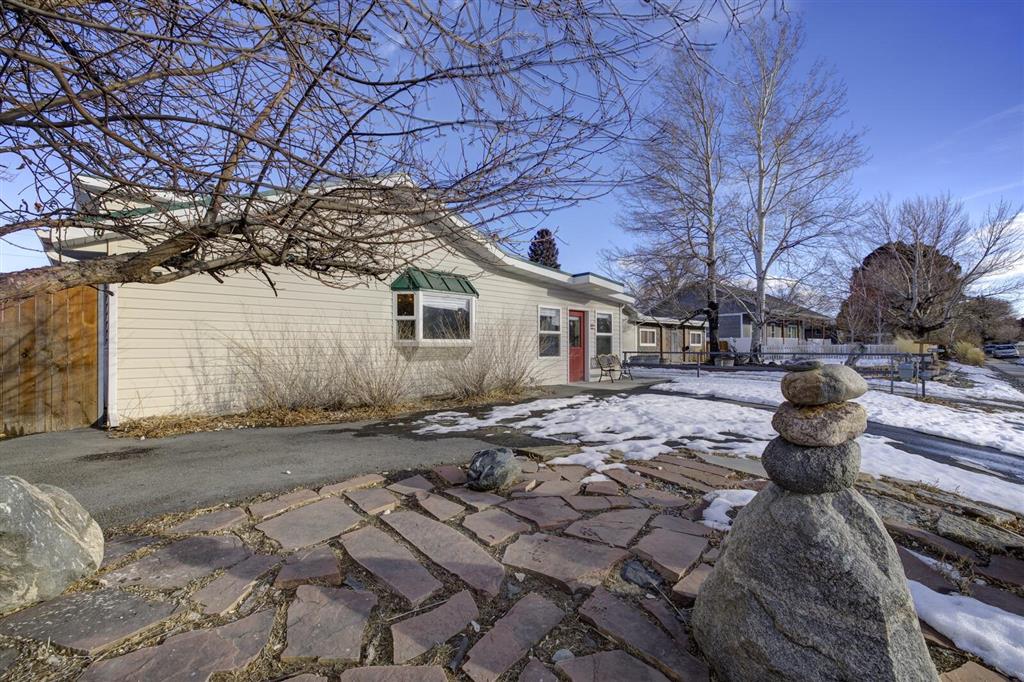 Cody, Wyoming 82414, United States, 2 Bedrooms Bedrooms, ,3 BathroomsBathrooms,Residential,Pending,81269