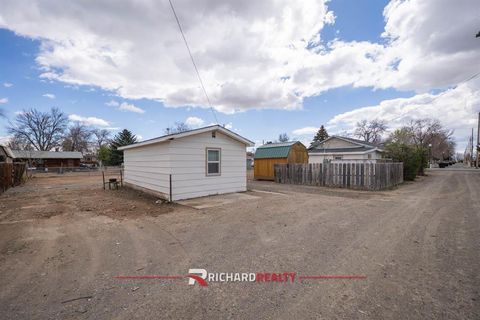 Tiny photo for 747 E Jefferson St, Powell, WY 82435 (MLS # 10032367)