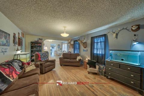 Tiny photo for 747 E Jefferson St, Powell, WY 82435 (MLS # 10032367)
