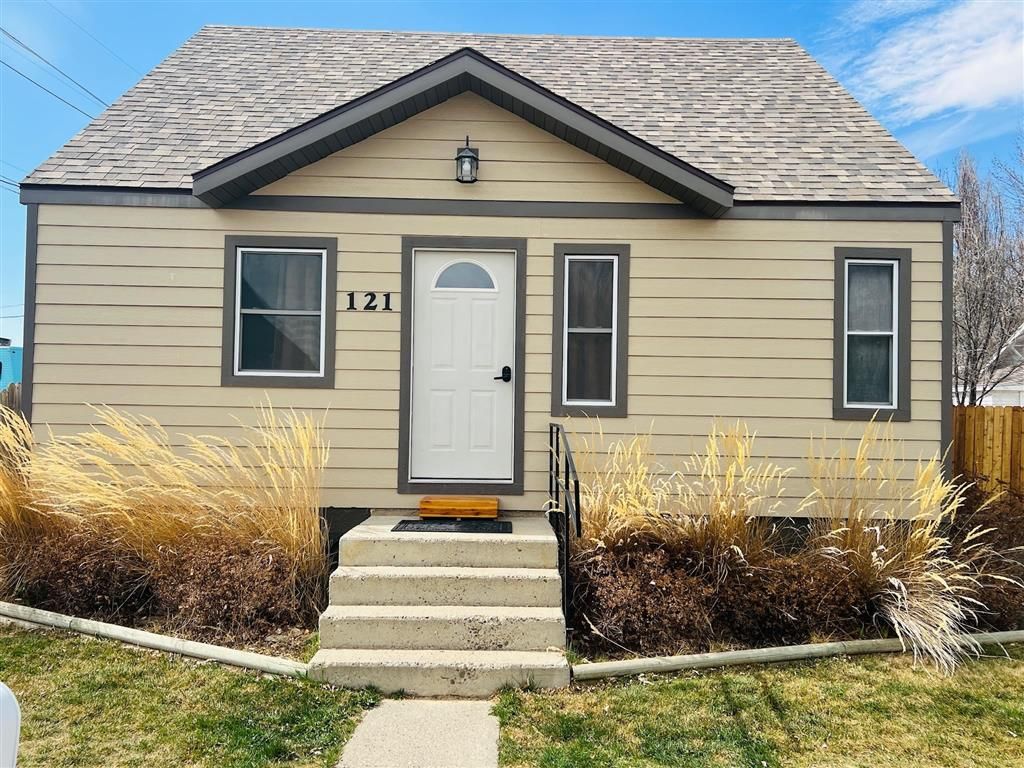 Photo of 121 N 13th St, Worland, WY 82401 (MLS # 10032194)