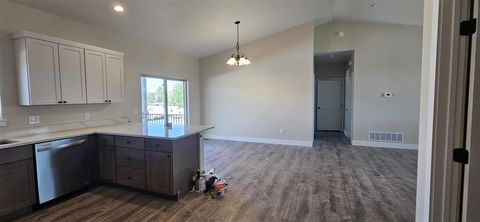 Tiny photo for 2707 Skyview Ln #2, Cody, WY 82414 (MLS # 10031529)