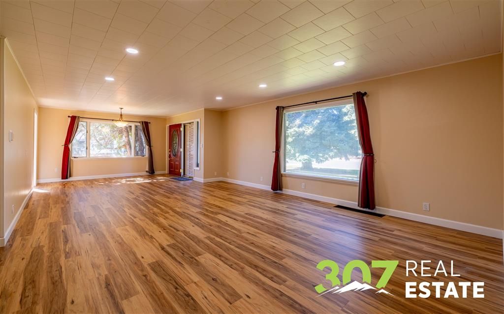 Photo of 1632 20th St, Cody, WY 82414 (MLS # 10031731)