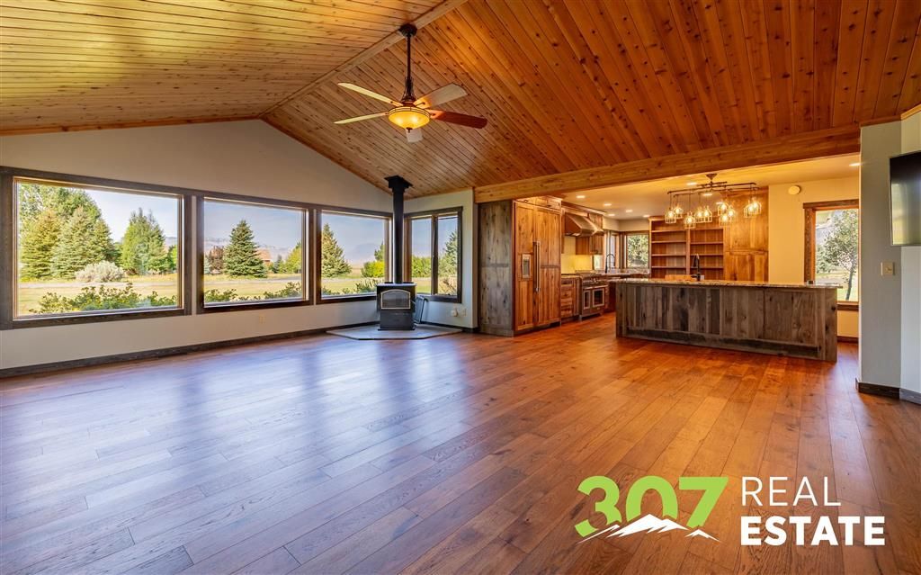 Photo of 19 Diamond View Rd, Cody, WY 82414 (MLS # 10031618)