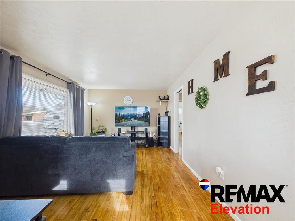 Photo of 569 S S Ferris St, Powell, WY 82435 (MLS # 10032006)