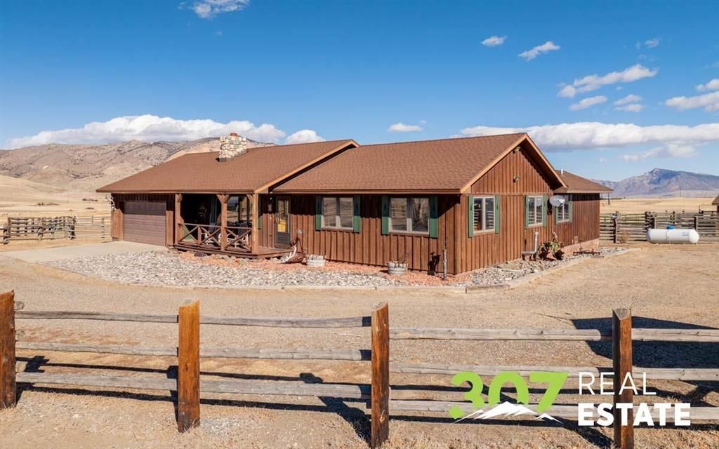 Photo of 14 Cattle Dr, Cody, WY 82414 (MLS # 10032055)