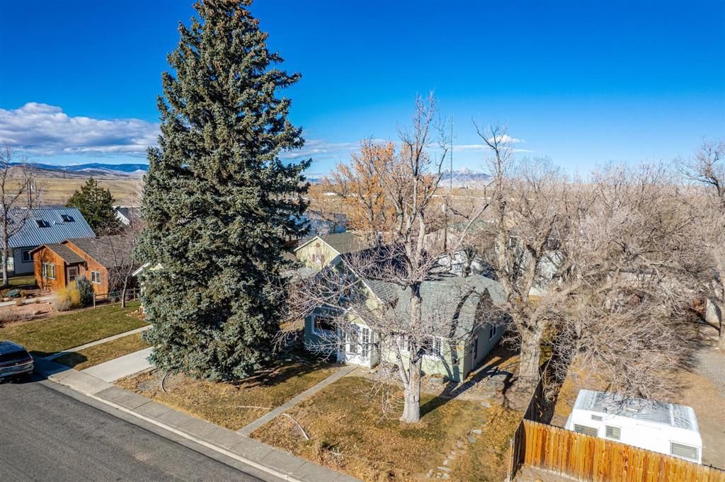 Photo of 1431 Wyoming Ave, Cody, WY 82414 (MLS # 10031876)